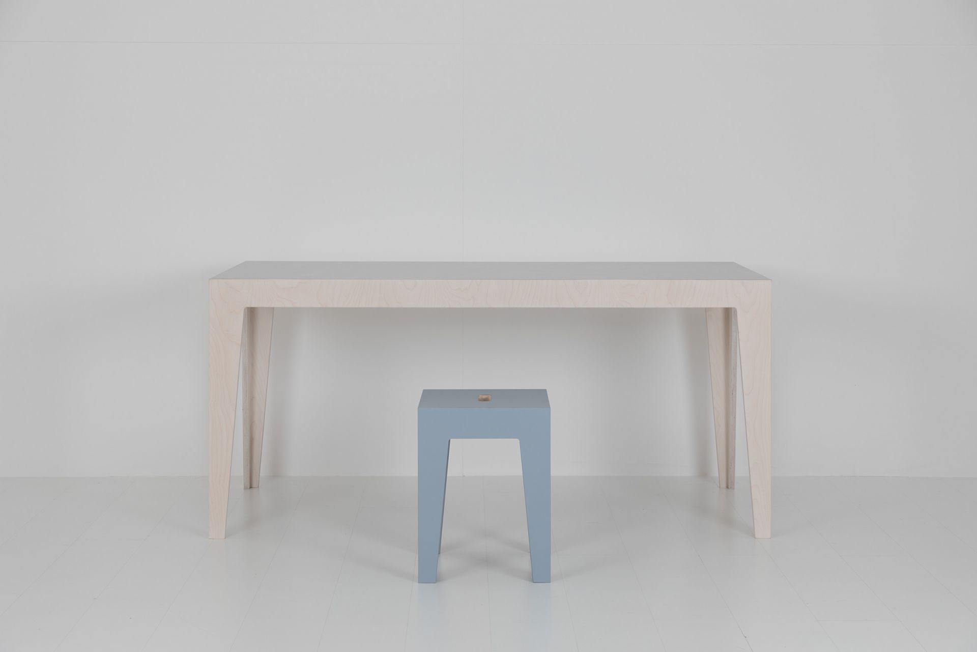 MARTA Table minimaliste en bois Das ganze Leben