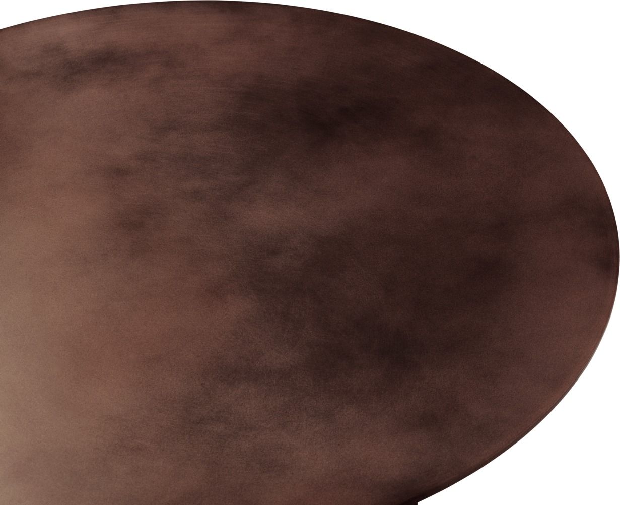 Epic Coffee Table Table basse 60 Earthy Red Acier Gubi Detailaufnahme: Rote Tischplatte des Epic Coffee Table Couchtisch von Gubi aus Stahl.