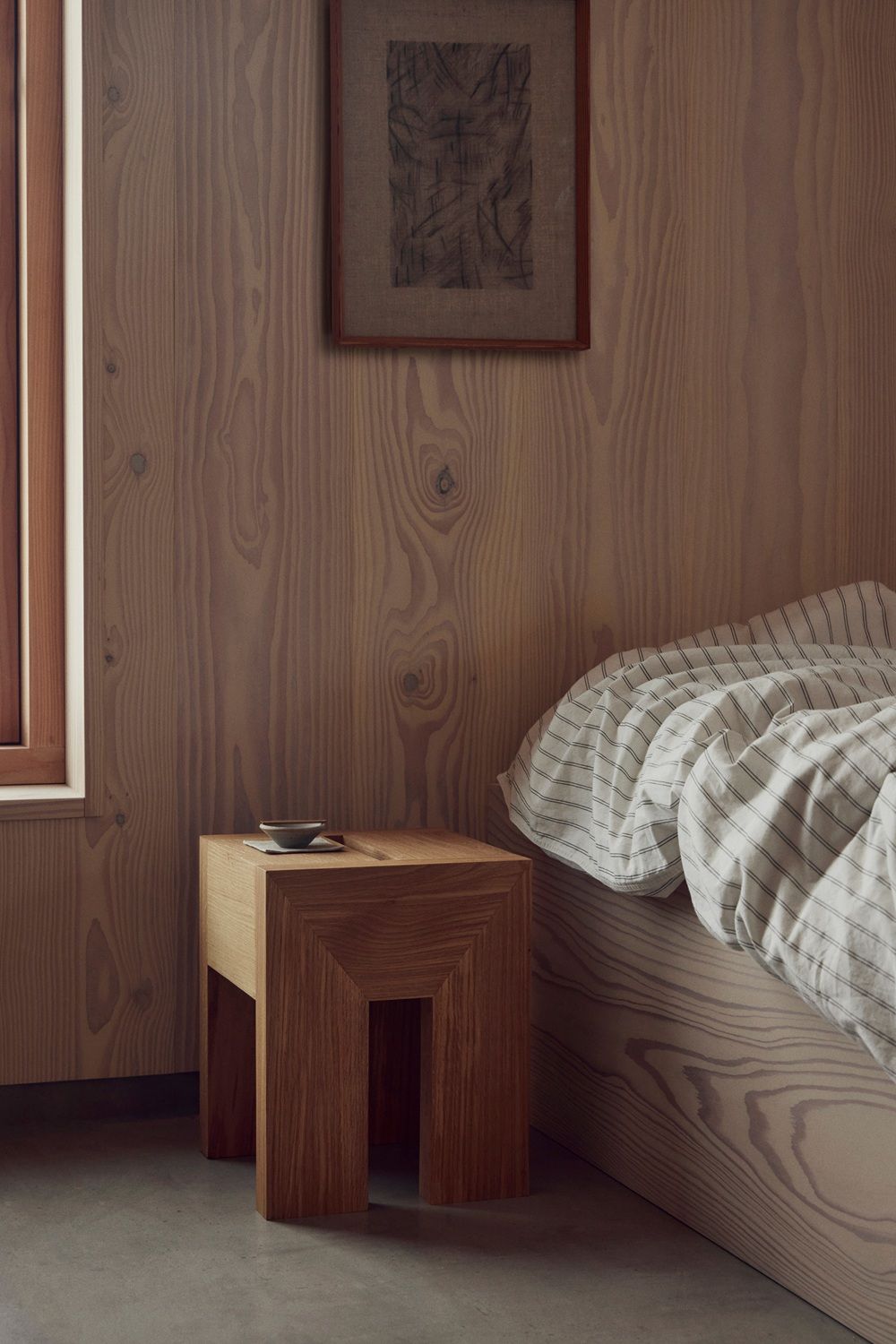 Monolith Side table Table d'appoint Form & Refine