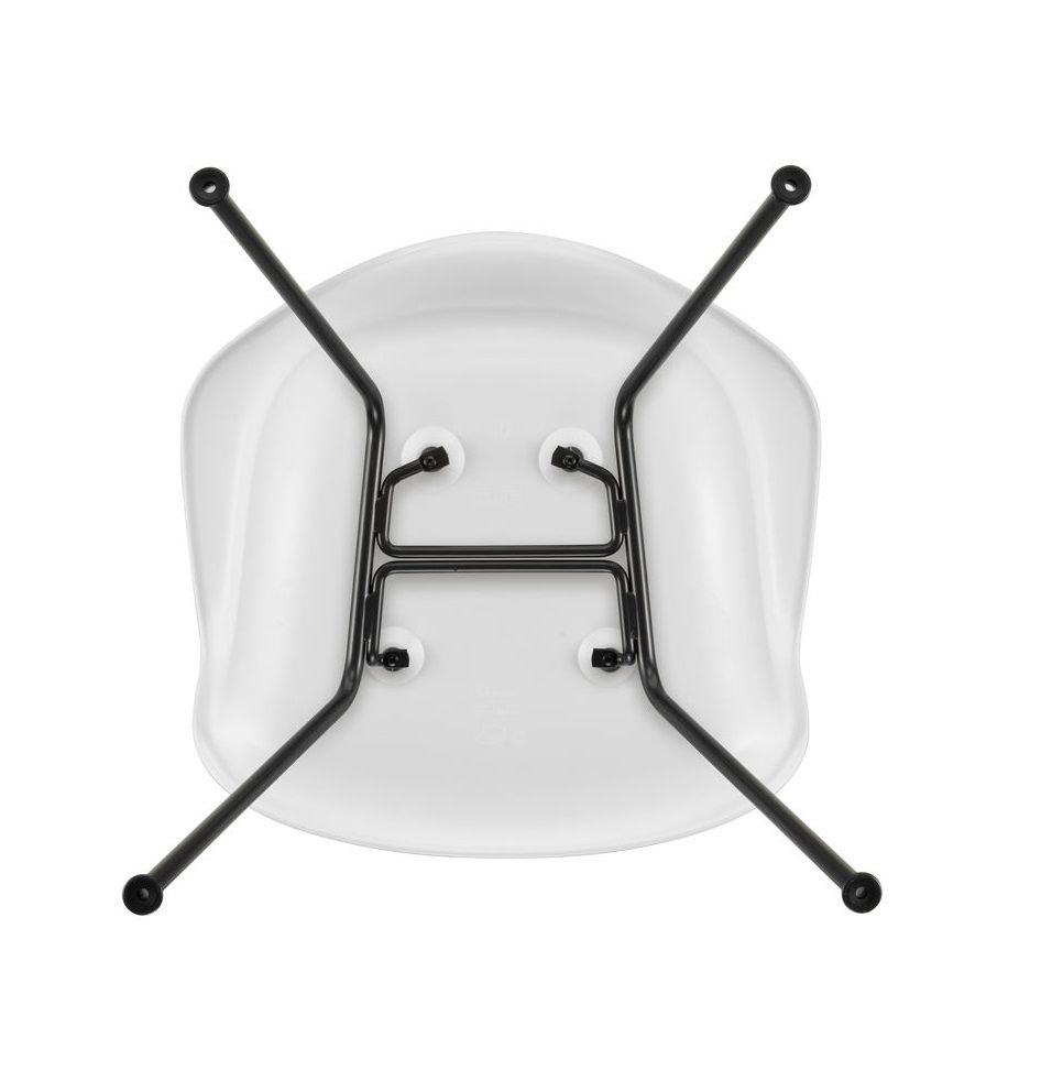 Eames Plastic Arm Chair DAX Chaise Vitra
