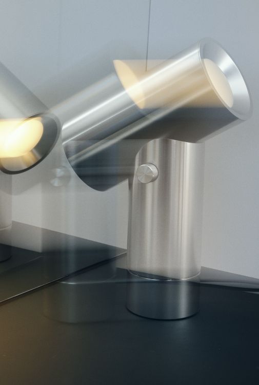 Beam Lamp lampe de table H 45 cm / aluminium poli Muuto