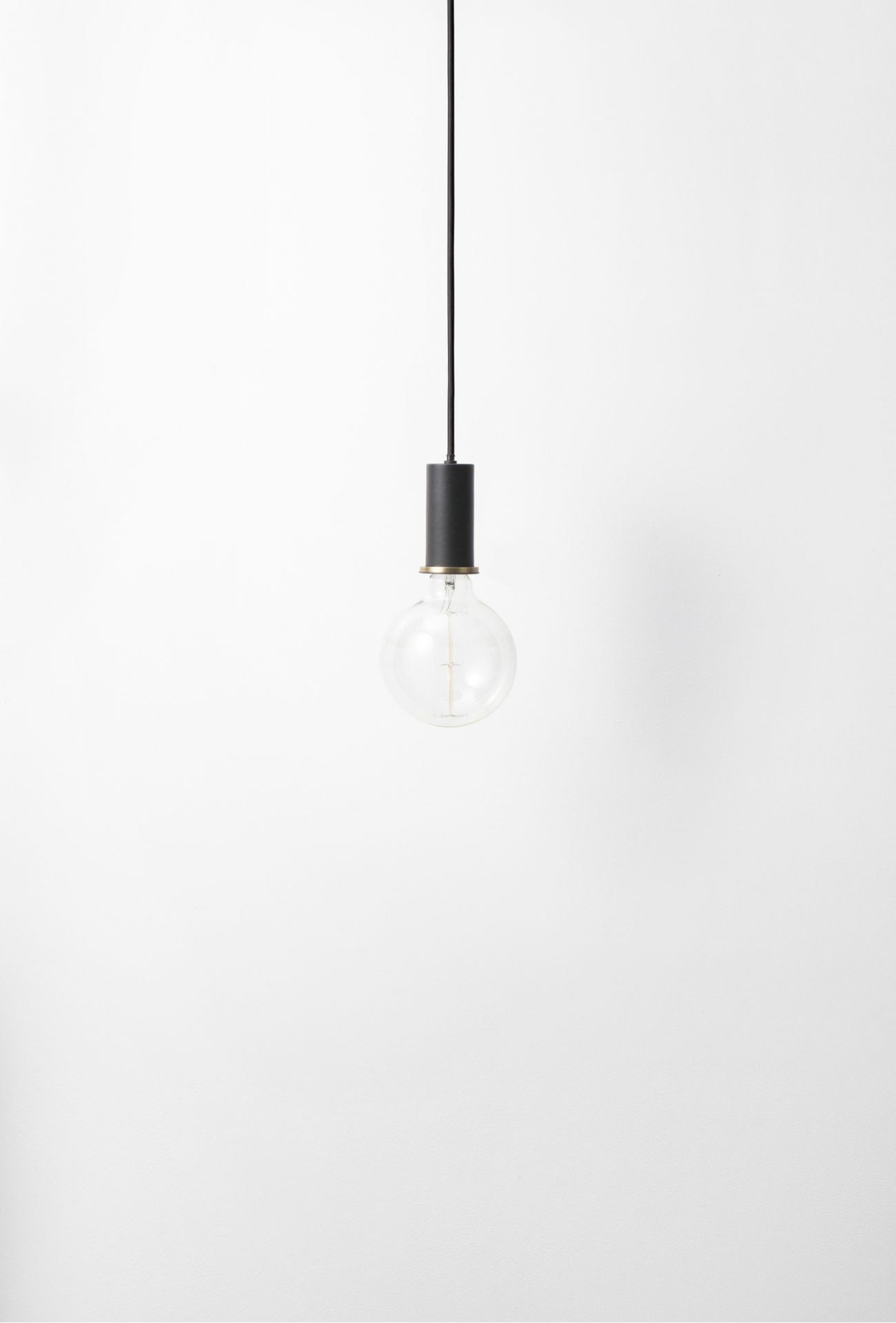 Collect Pendant low black lampe suspension basse noire Ferm Living OFFRE SPECIALE