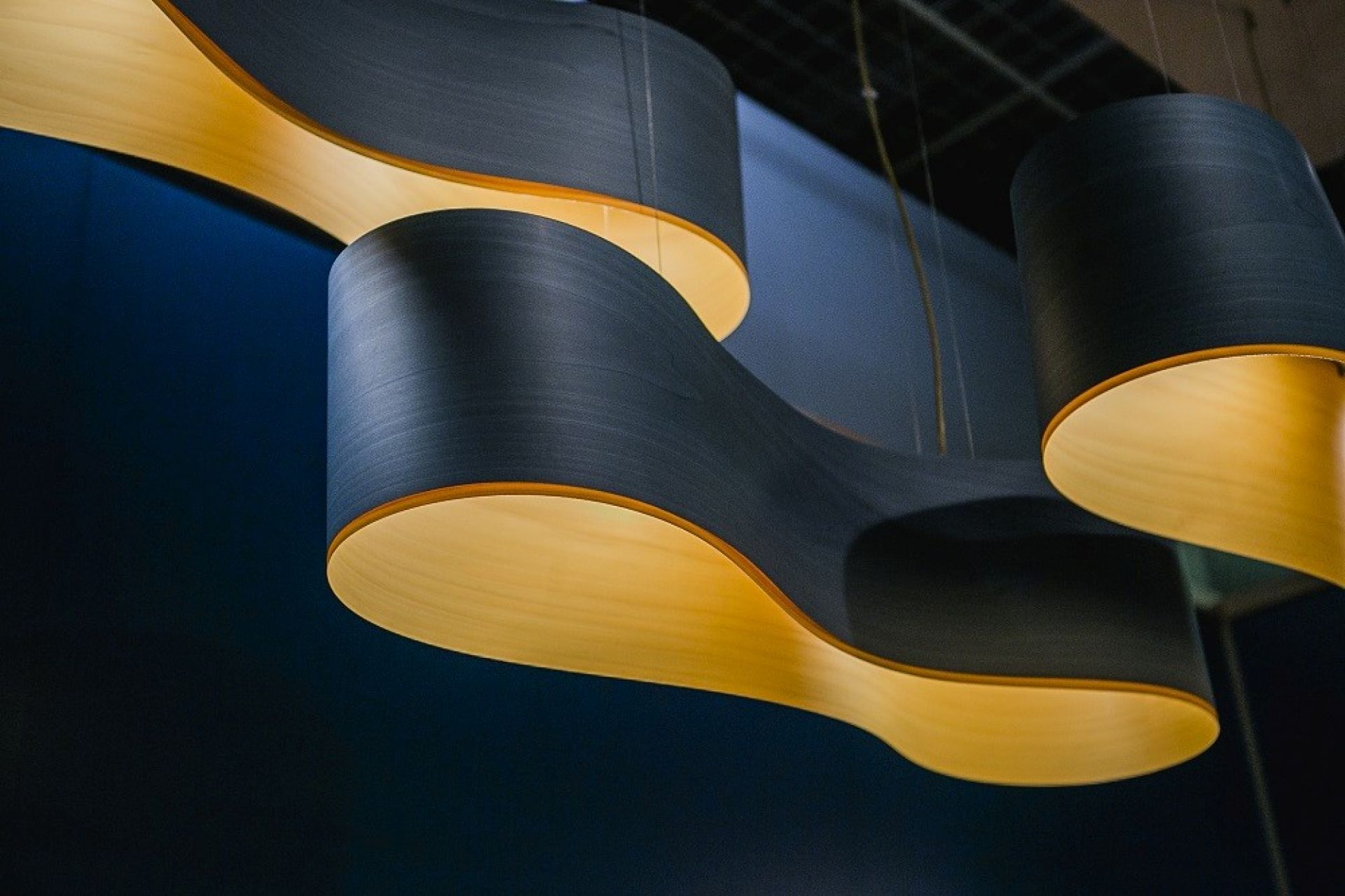 New Wave Suspension Lampe pendentif LZF Lamps