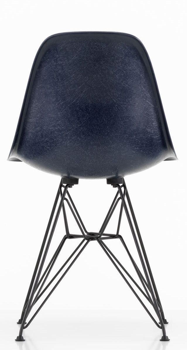 Eames Fiberglass Chair DSR chaise Vitra