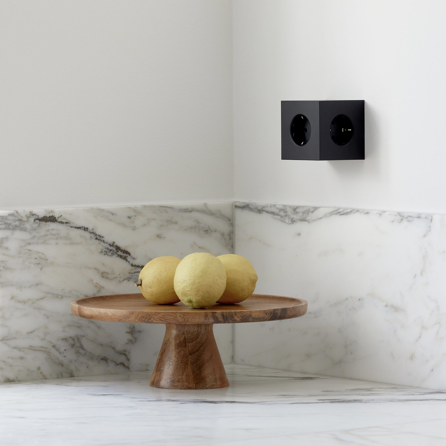 Square 2 - Avolt Cube de prises avec USB-C dfp Design 