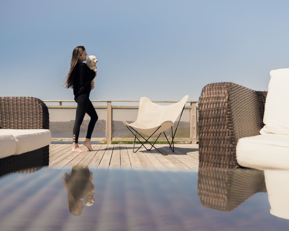 Mariposa Outdoor Butterfly Chair Chaise Cuero