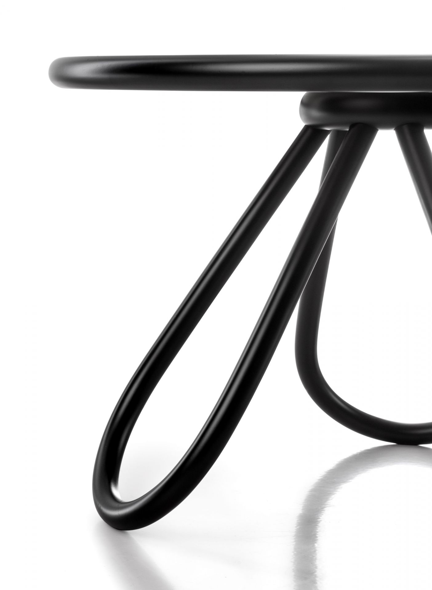 Arch table de salon laqué Wiener GTV Design