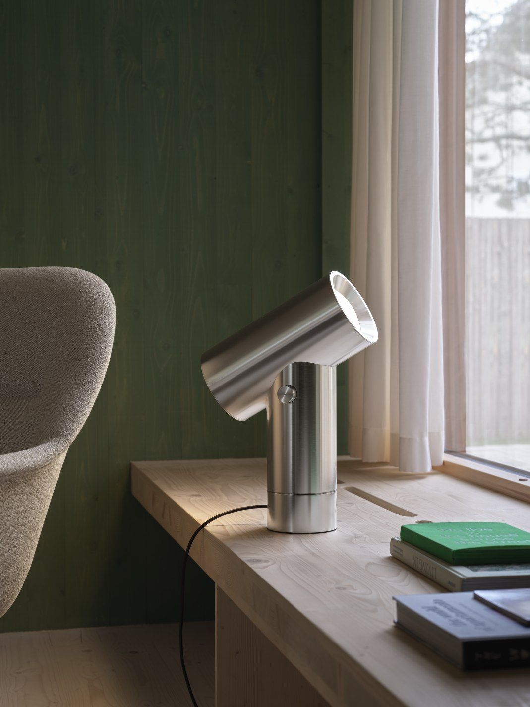 Beam Lamp lampe de table H 45 cm / aluminium poli Muuto