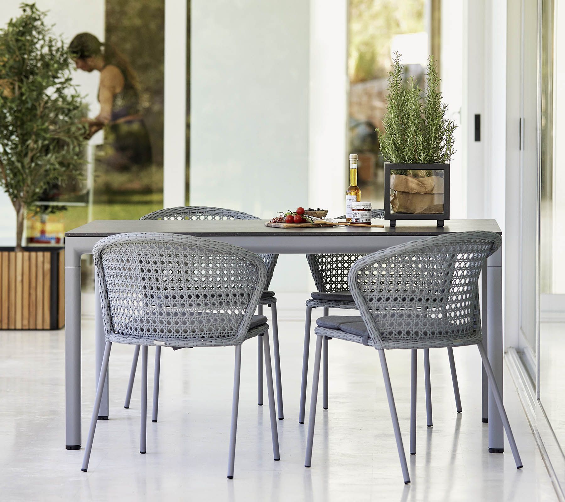 Lean Chaise French Wave Cane-Line