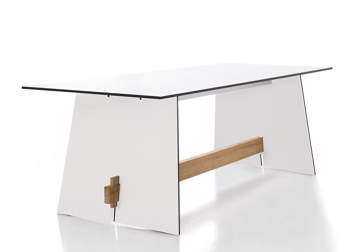 Tension Outdoor Table à joues rectangulaires Conmoto