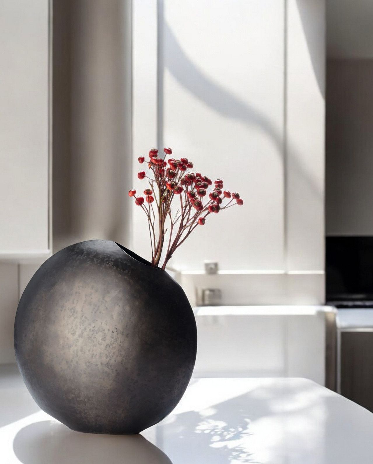 Monrovia Vase Philippi OFFRE SPECIALE