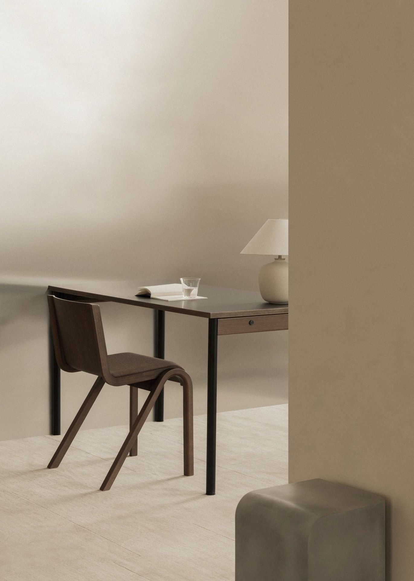 Ready Dining Chair Seat Upholstered chaise avec coussin d'assise Audo Copenhagen Ready Dining Chair Seat Upholstered chaise avec coussin d'assise Audo Copenhagen