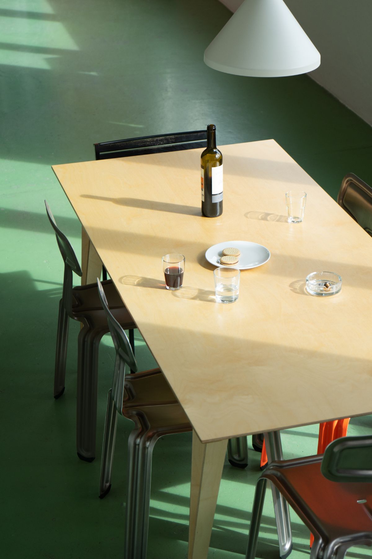 Spanoto table Nils Holger Moormann