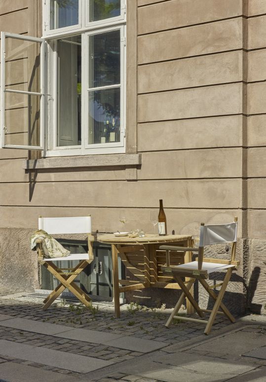 Selandia Table Ø 94 Table d'appoint pliante Outdoor Skagerak by Fritz Hansen