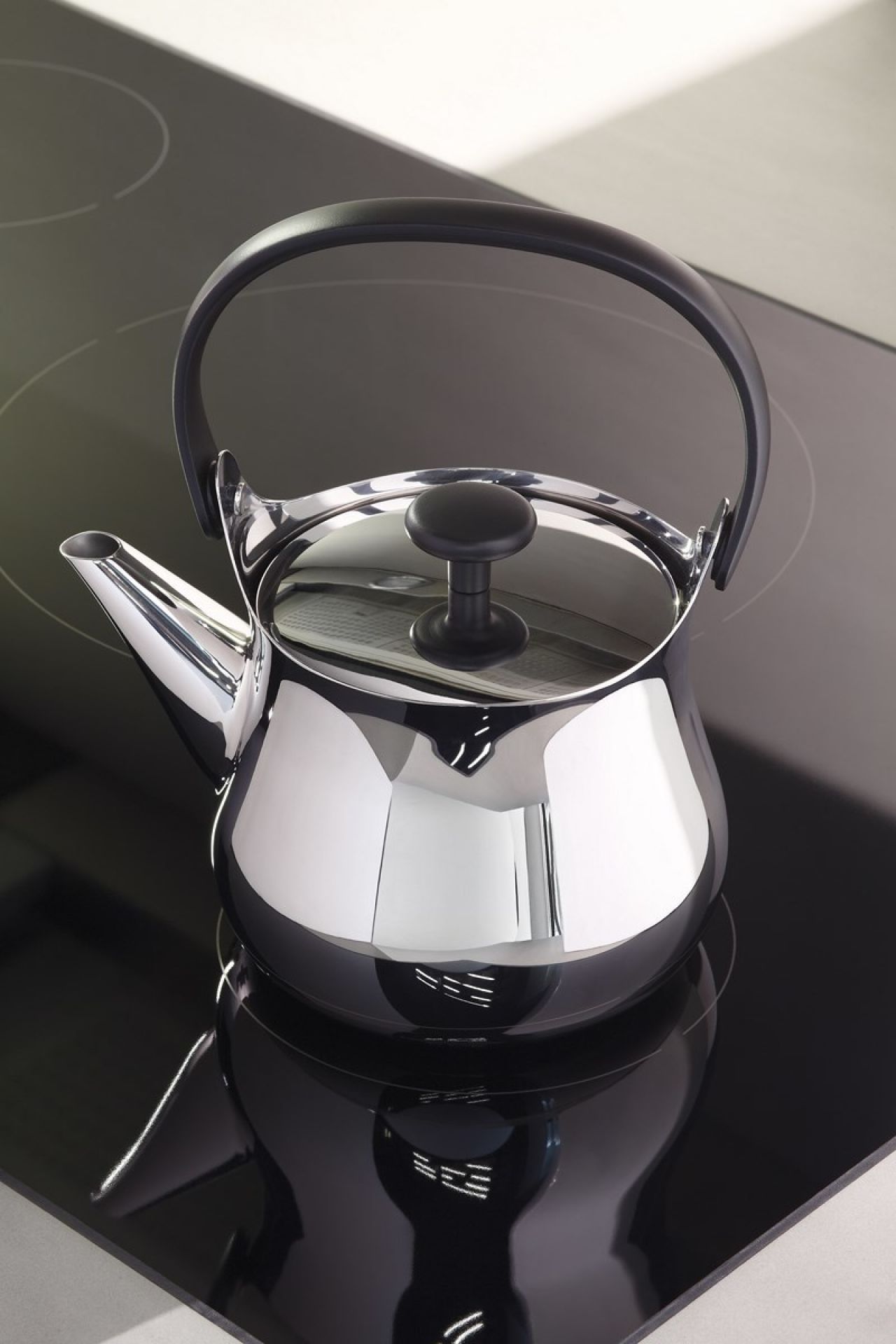 Cha théière NF01 Alessi