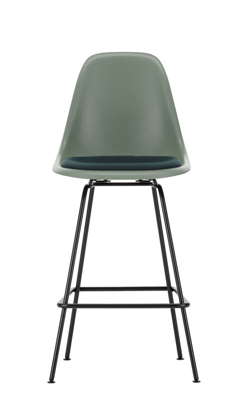 Eames Fiberglass Bar Stool Medium Tabouret de bar avec coussin d'assise Vitra
