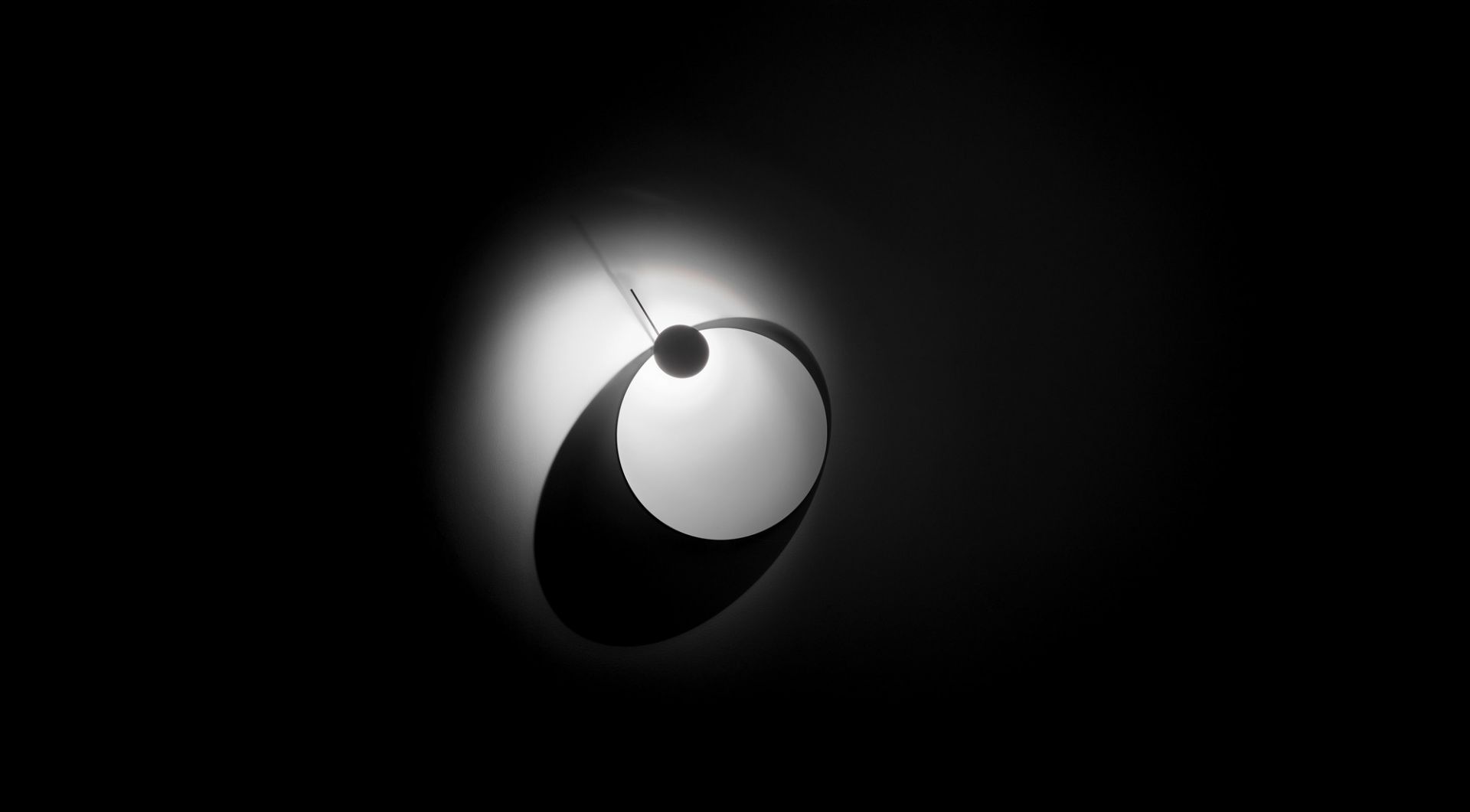 Eclipse Ellipse Applique Ingo Maurer