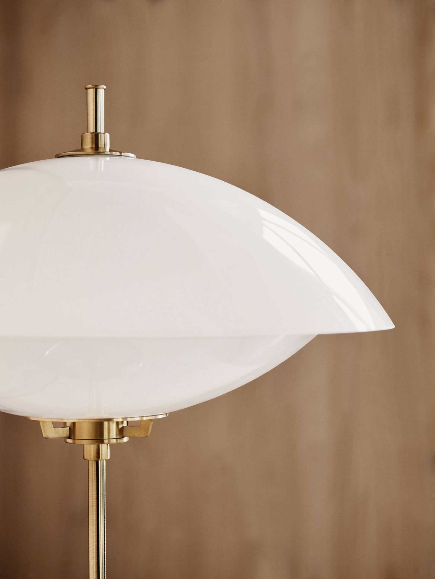 Clam Table lamp lampe de table Fritz Hansen
