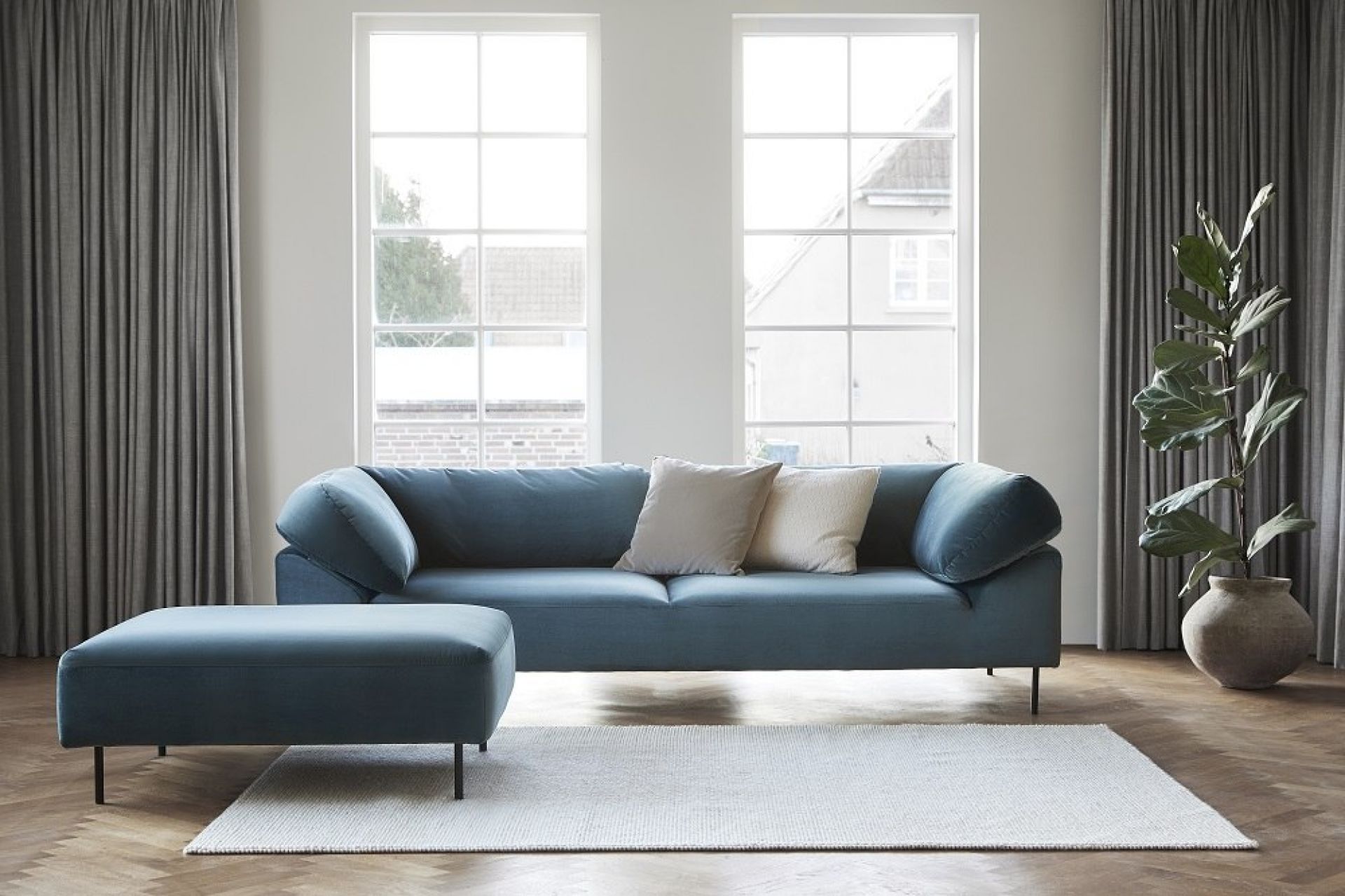 Collar Sofa Icon Woud 