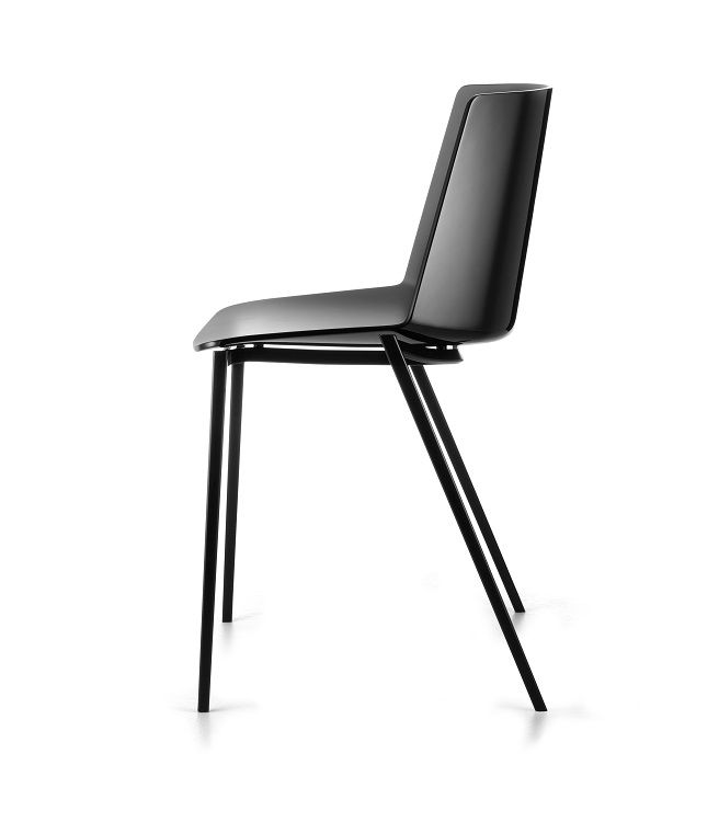 AÏKU Chaise 4 pieds en métal Noir MDF Italia