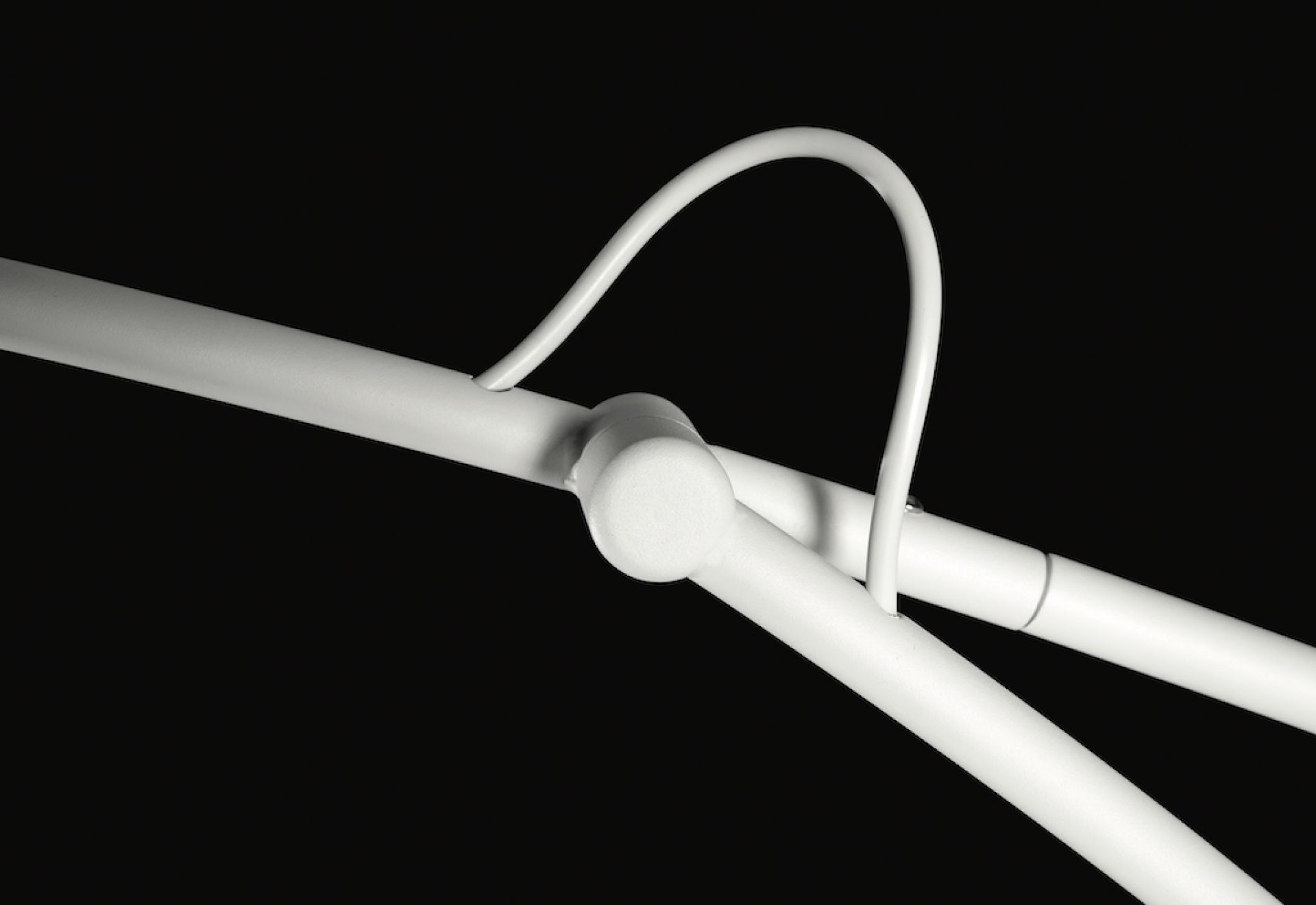 Vertigo Nova Lampadaire Blanc Petite Friture