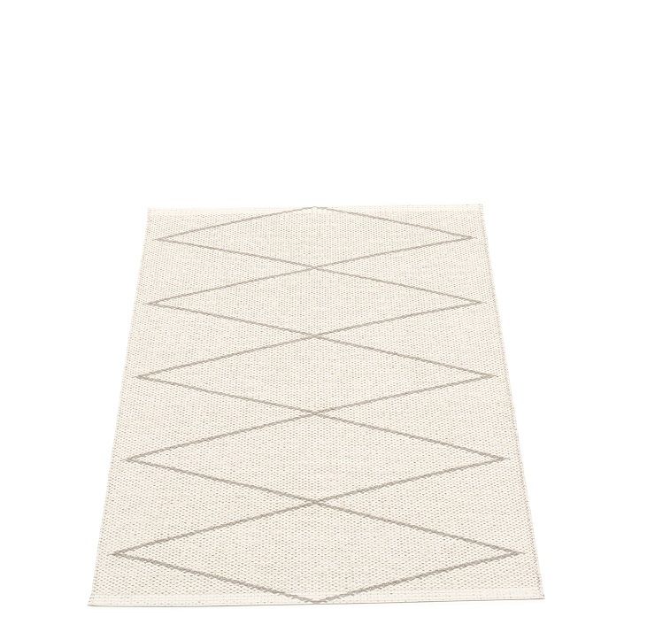 Max Tapis en plastique 70x100 cm Pappelina Boue