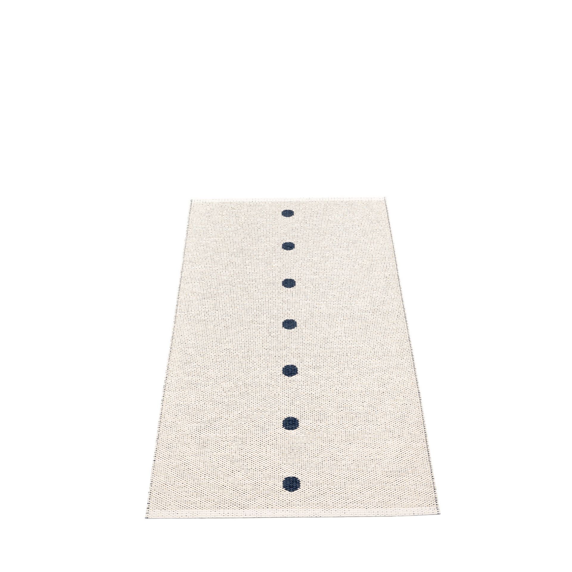 Pappelina Teppich Peg, 70x140 cm, creme-weiß mit blauen Punkten, Kunststoffteppich für Innenräume.
