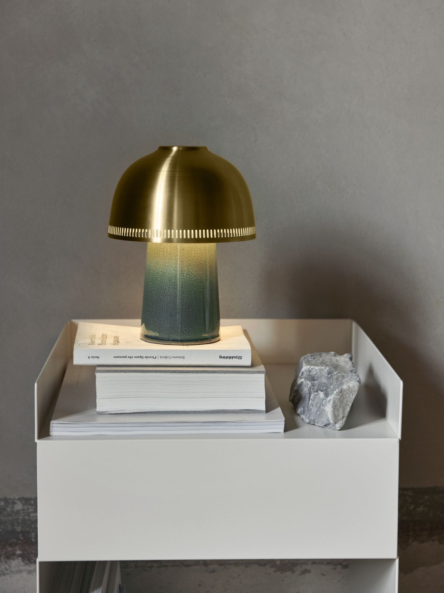 Raku SH8 Lampe à batterie AndTradition