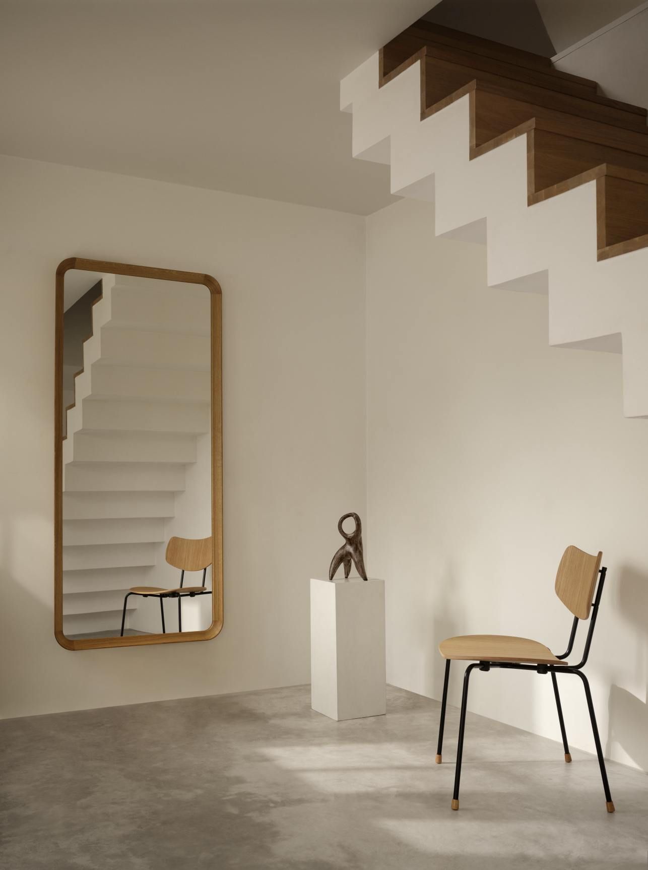 VLA62 Radio House Mirror Miroir Carl Hansen & Søn