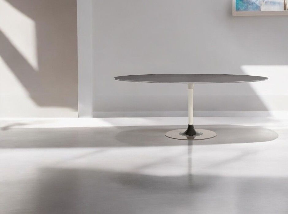 Thierry XXL Tisch Oval blanc Kartell