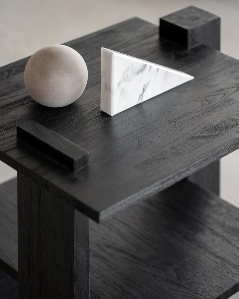 Teak Abstract Side table Table d'appoint Noir Ethnicraft