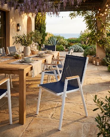 Pilotis fauteuil avec accoudoirs Batyline Extérieur Fermob