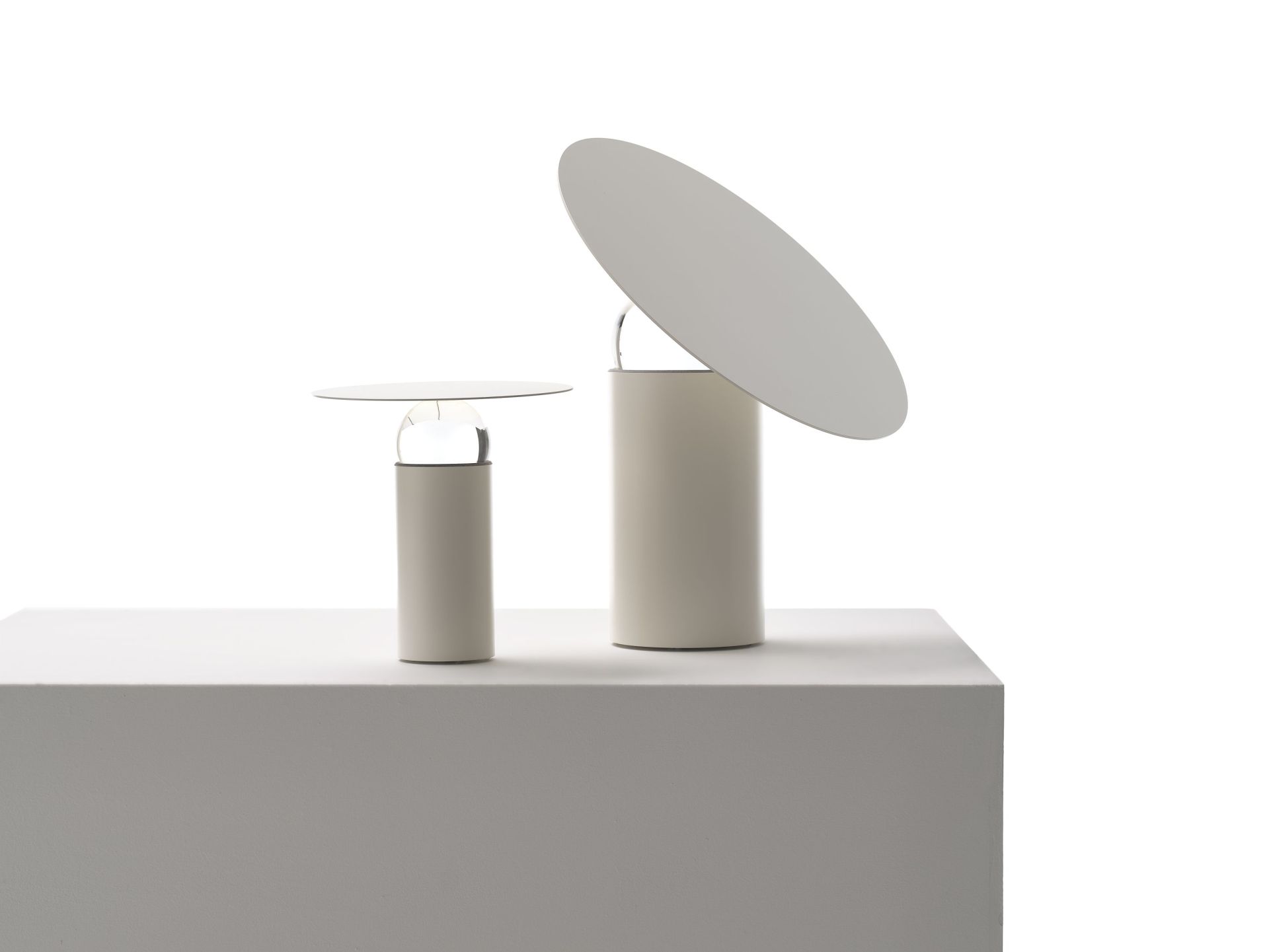 Era Lampe de table blanc - small Mogg