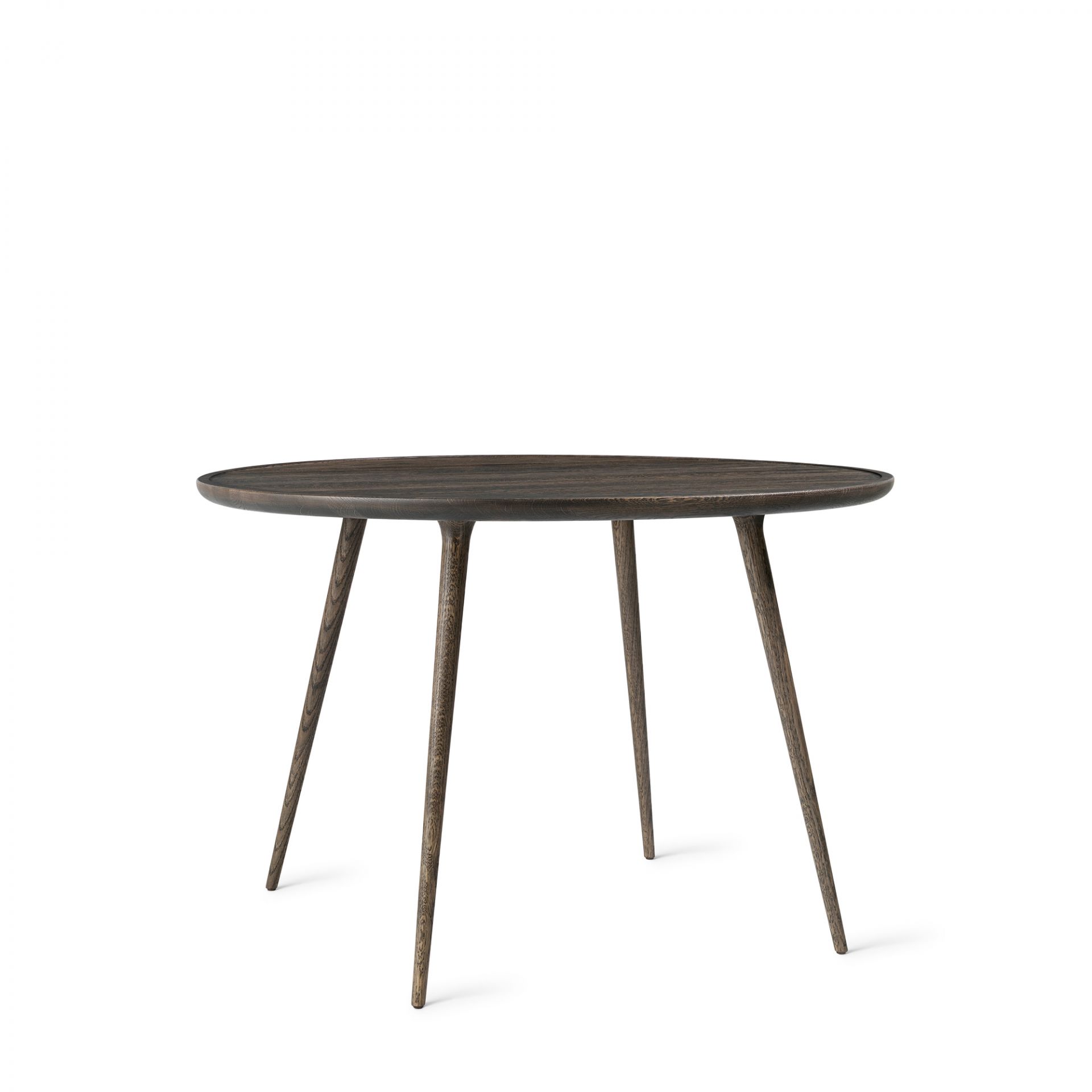Accent Dining Table chene Sirka gris Mater Runder Esstisch aus Eiche Sirka grau von Mater mit drei Beinen.