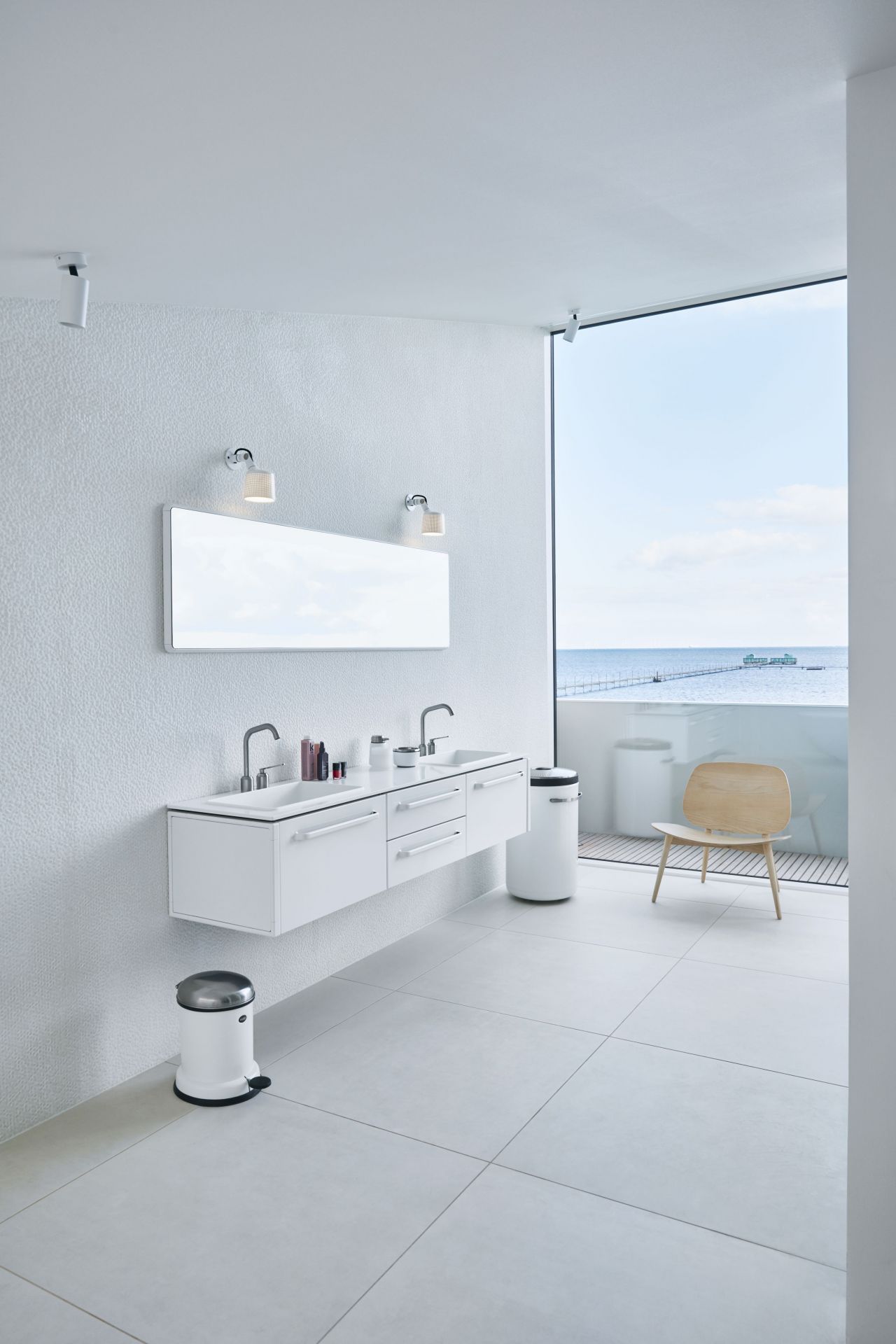 Spot Mural blanc Vipp 