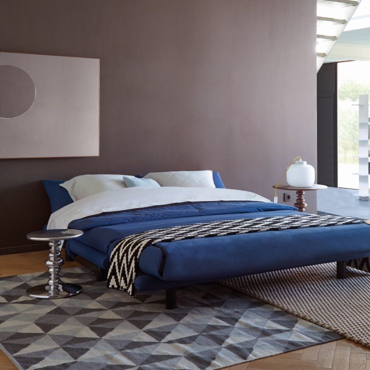 Multy First Canapé-lit 3 places avec coussin compensé ligne roset