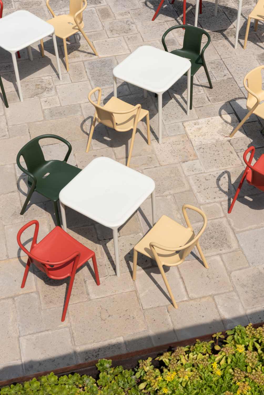 Air Armchair Indoor/Outdoor Chaise avec accoudoirs Magis