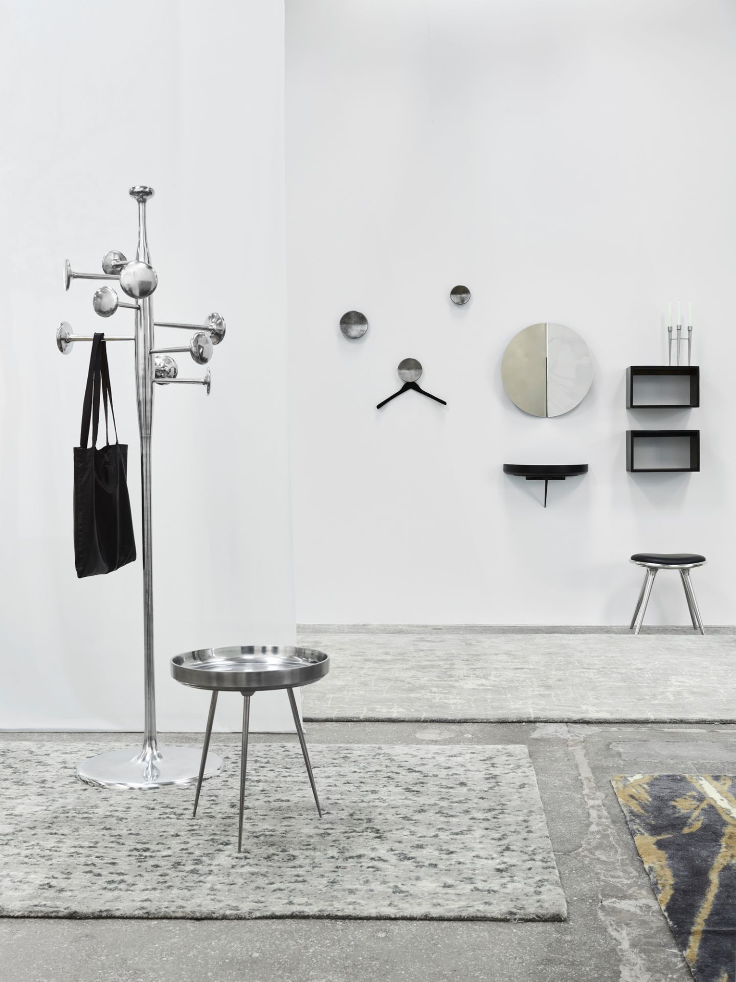 Imago Mirror Object Miroir mural acier inoxydable Mater