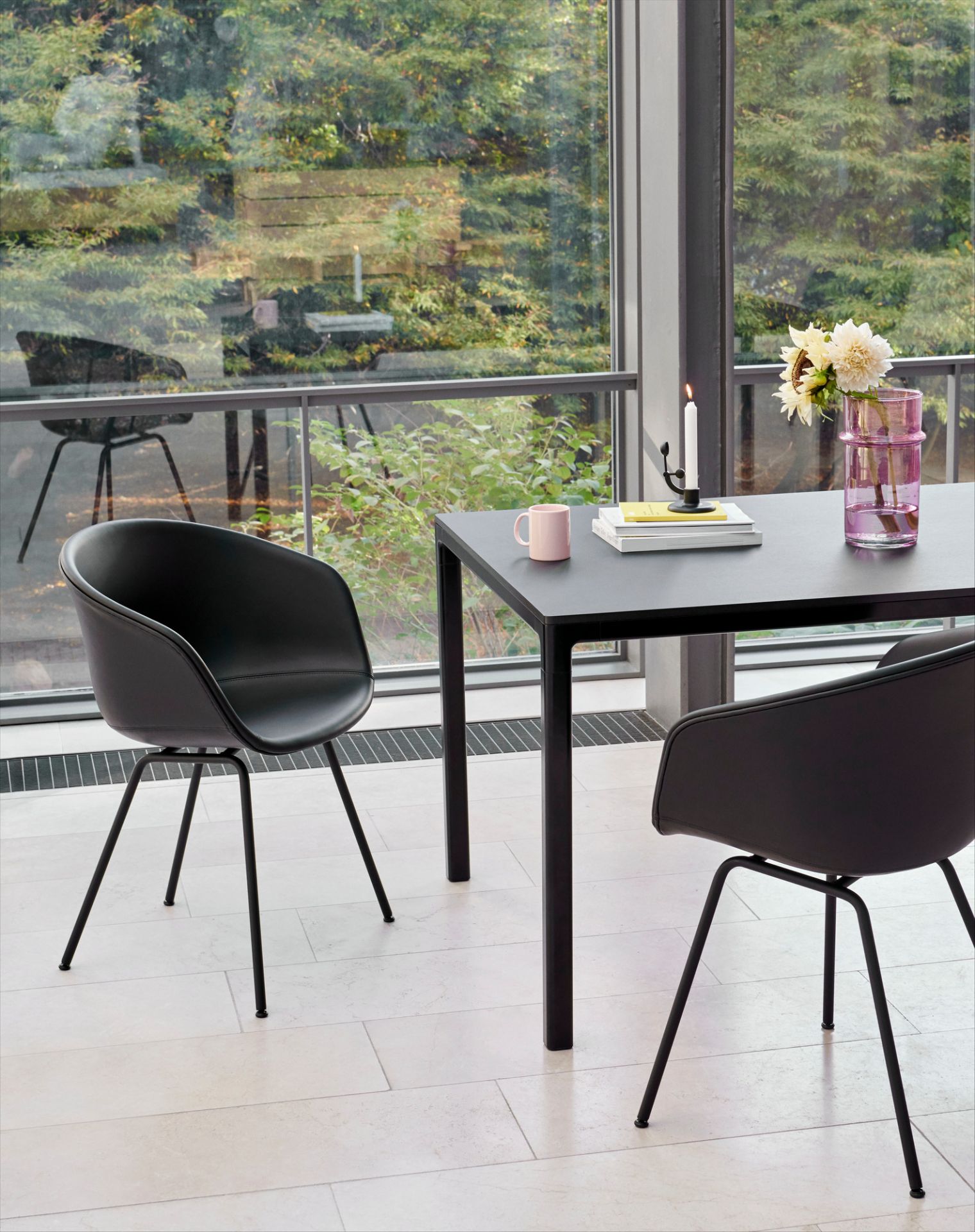 About A Chair AAC27 / AAC 27 chaise avec rembourrage intégral Hay About A Chair AAC27 / AAC 27 chaise avec rembourrage intégral Hay
