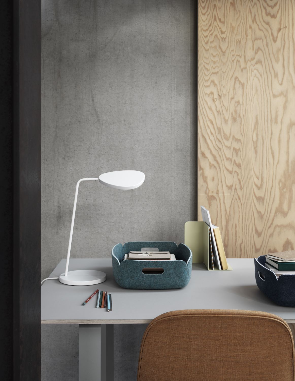 Restore Tray Basket Panier de rangement Muuto