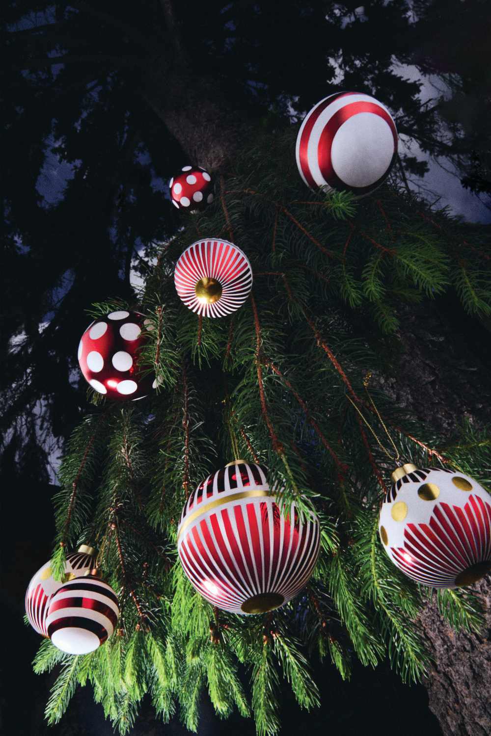 NZ04 4 Delight Boule de Noël Alessi  