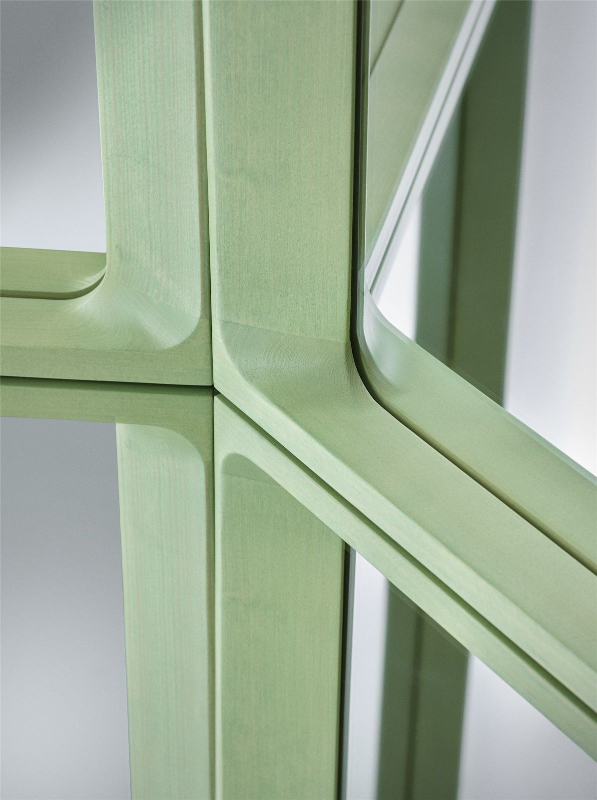 Arced Mirror Miroir Muuto