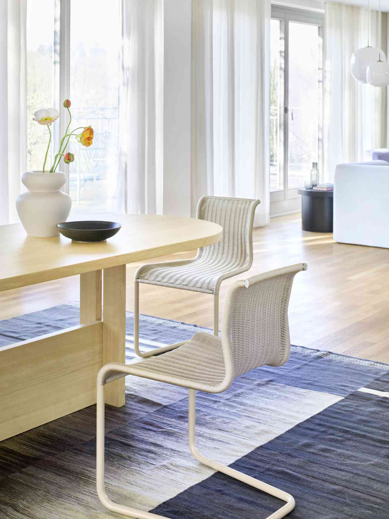 B15 Chaise en porte-à-faux Tecta B15 Chaise en porte-à-faux Tecta