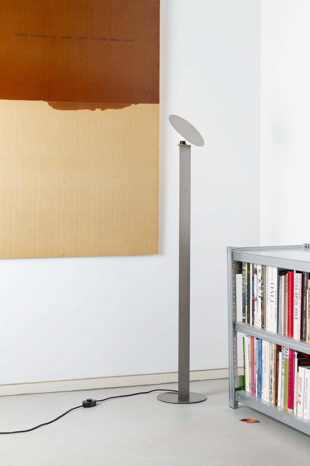 La Dré L Lampadaire Nils Holger Moormann