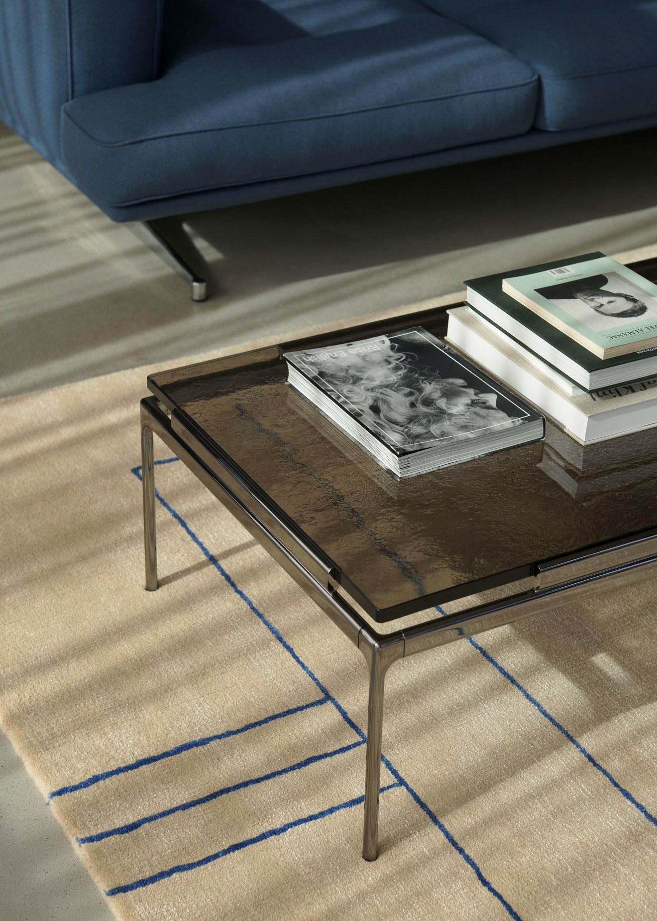 Sett LN12 / LN13 Coffee table Table basse AndTradition