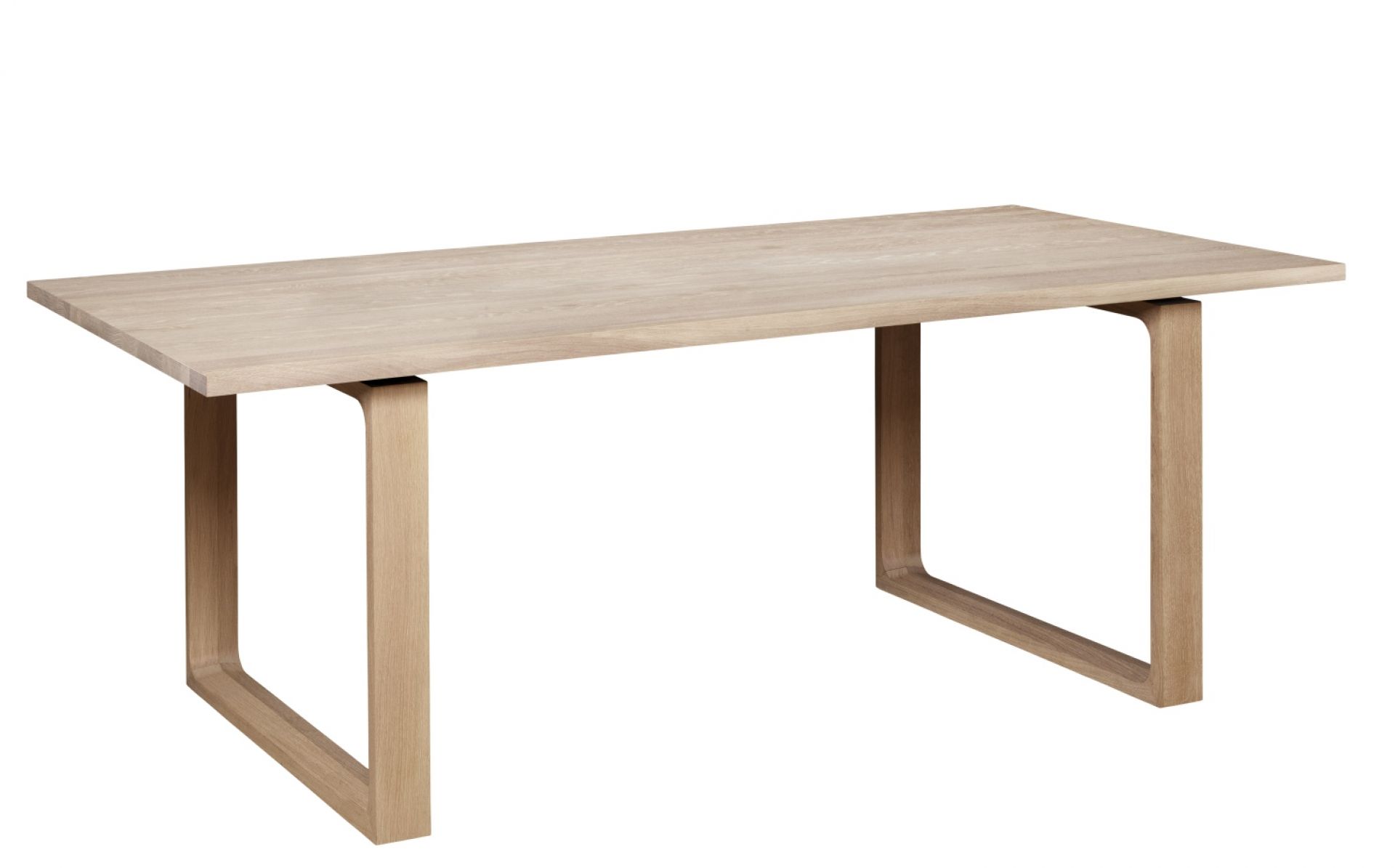 Essay Table Fritz Hansen QUICK SHIP