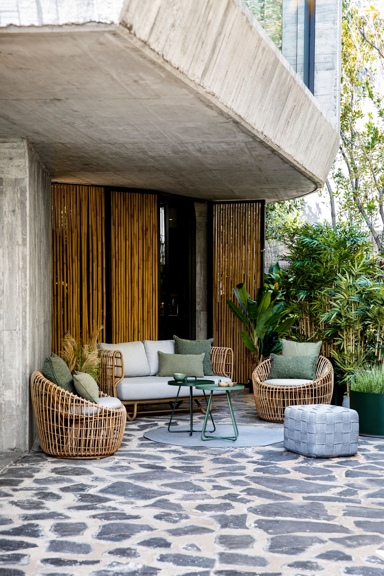 Nest Outdoor Round Fauteuil avec Coussin Cane-Line