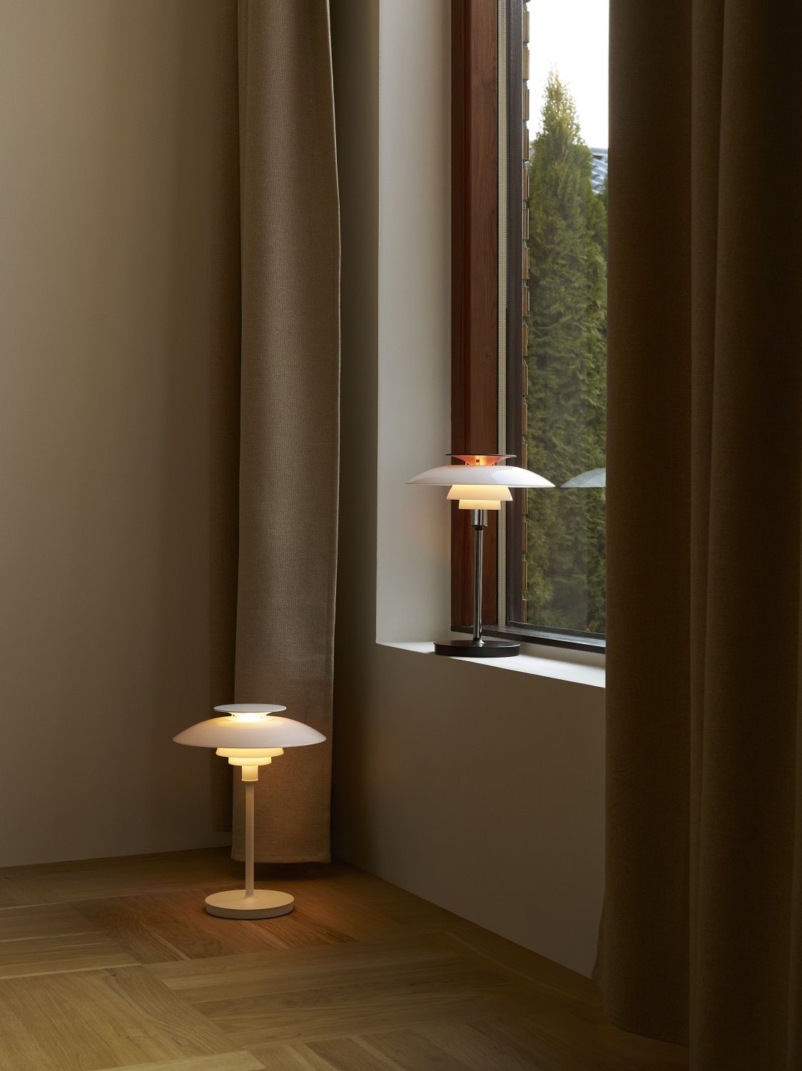 PH 80 Portable lamp lampe de table / lampe à batterie Louis Poulsen PH 80 Portable lamp lampe de table / lampe à batterie Louis Poulsen