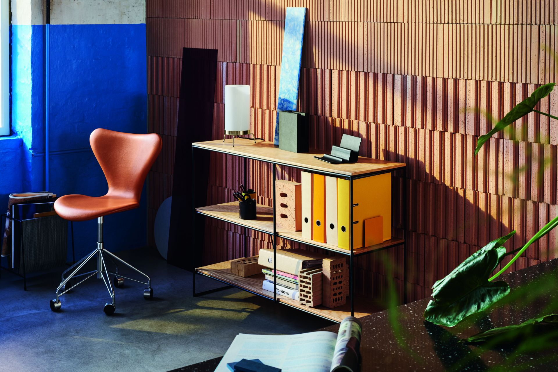 Siebener Chaise pivotante 3117 Fritz Hansen