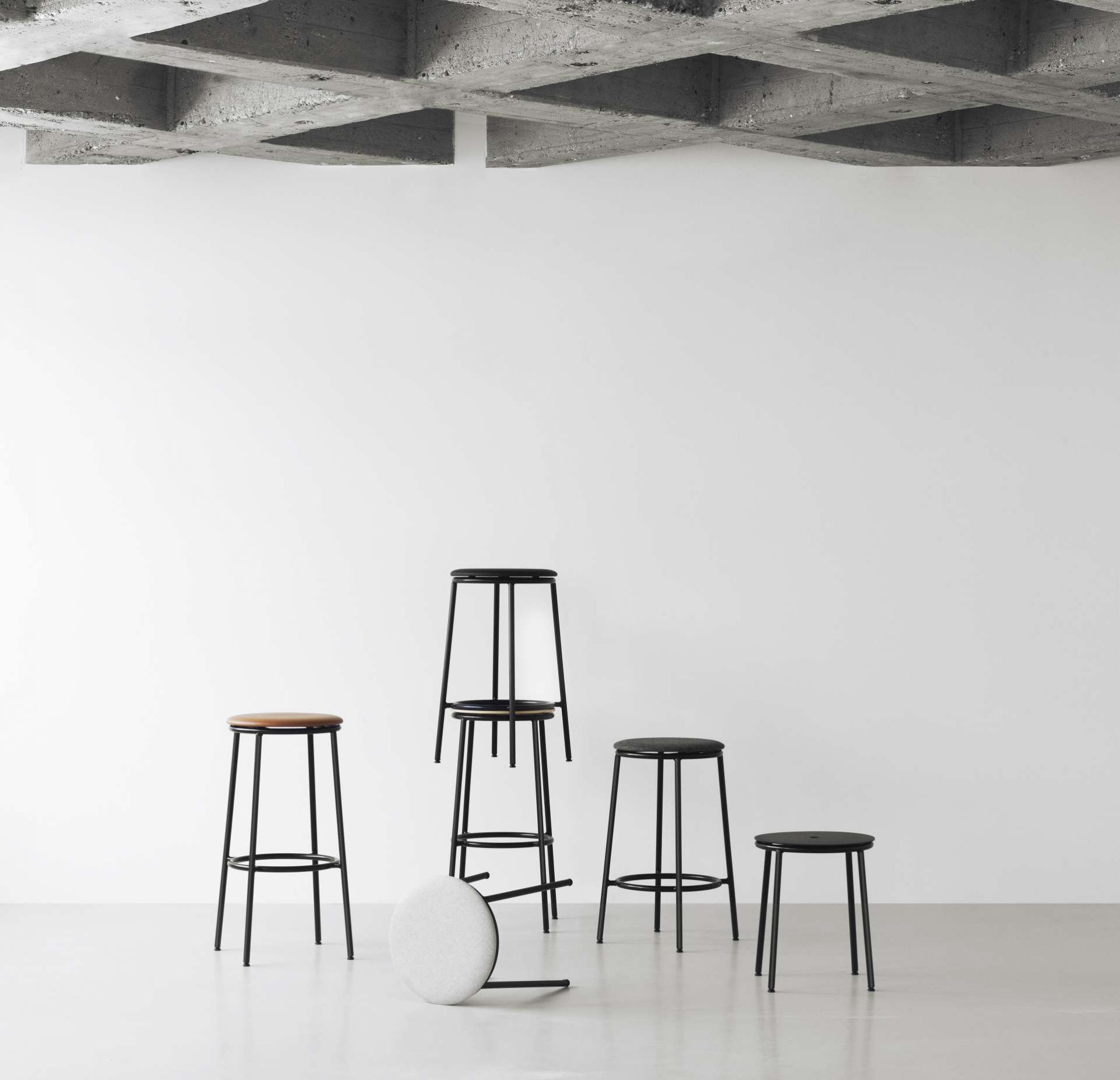 Circa Barstool H 75 cm Tabouret de bar Normann Copenhagen 
